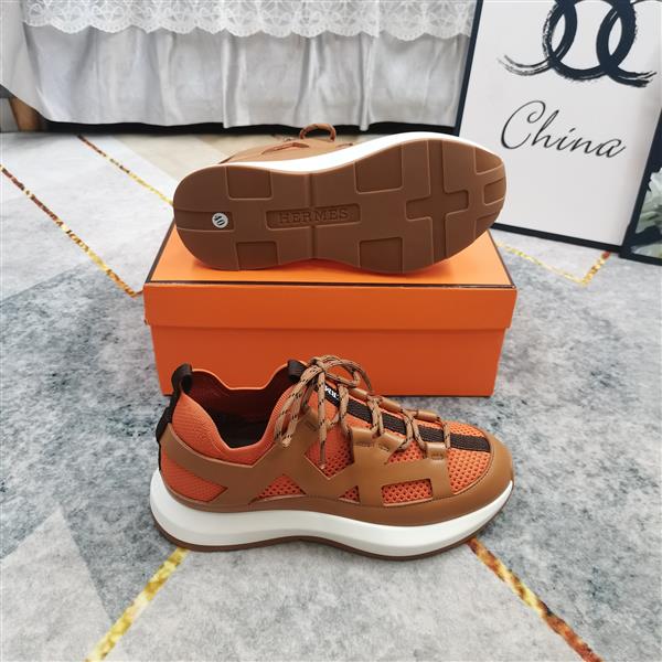 2025112815400300 330